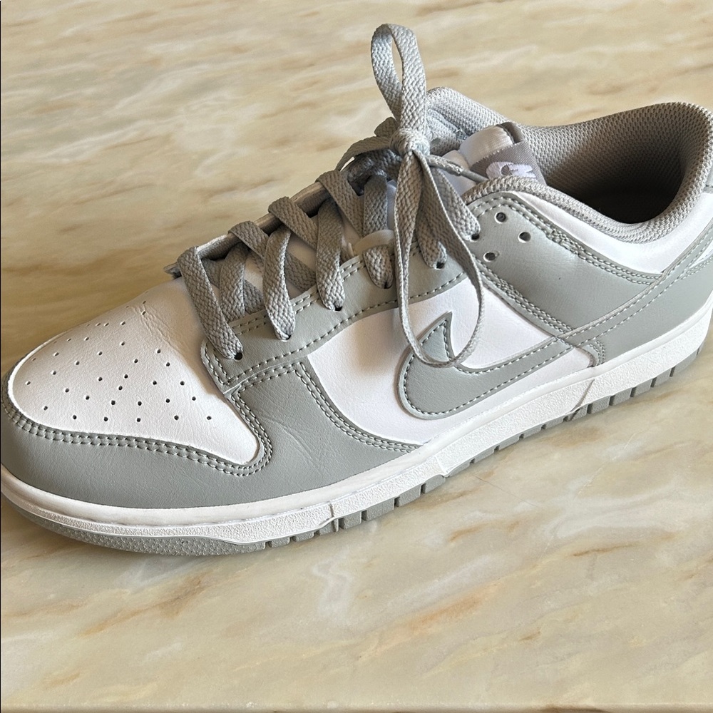 Nike Dunk Low Retro Mens Gray & White Lifestyle Sneakers Size 10 - Picture 5 of 15